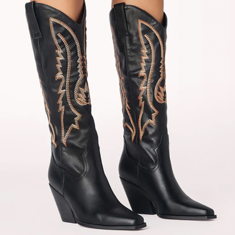 Calvin Western Bootie in Black